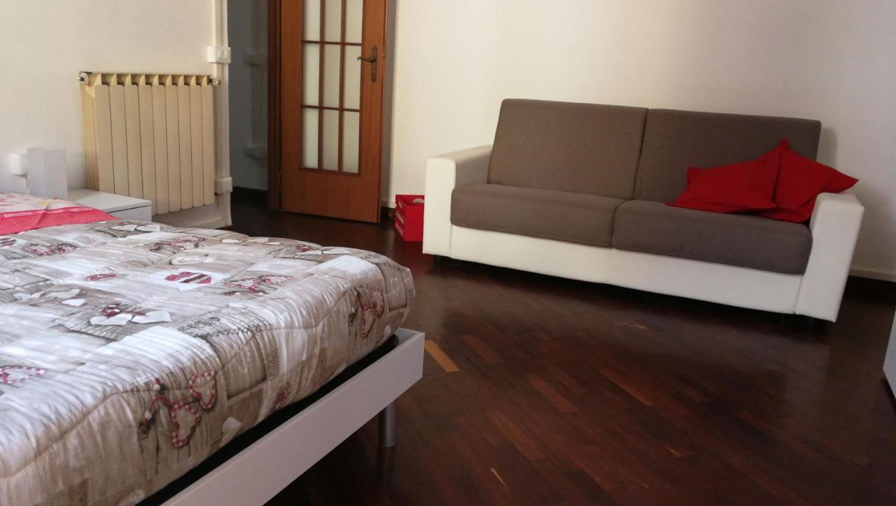 Dama Domus Appartement Rome Buitenkant foto